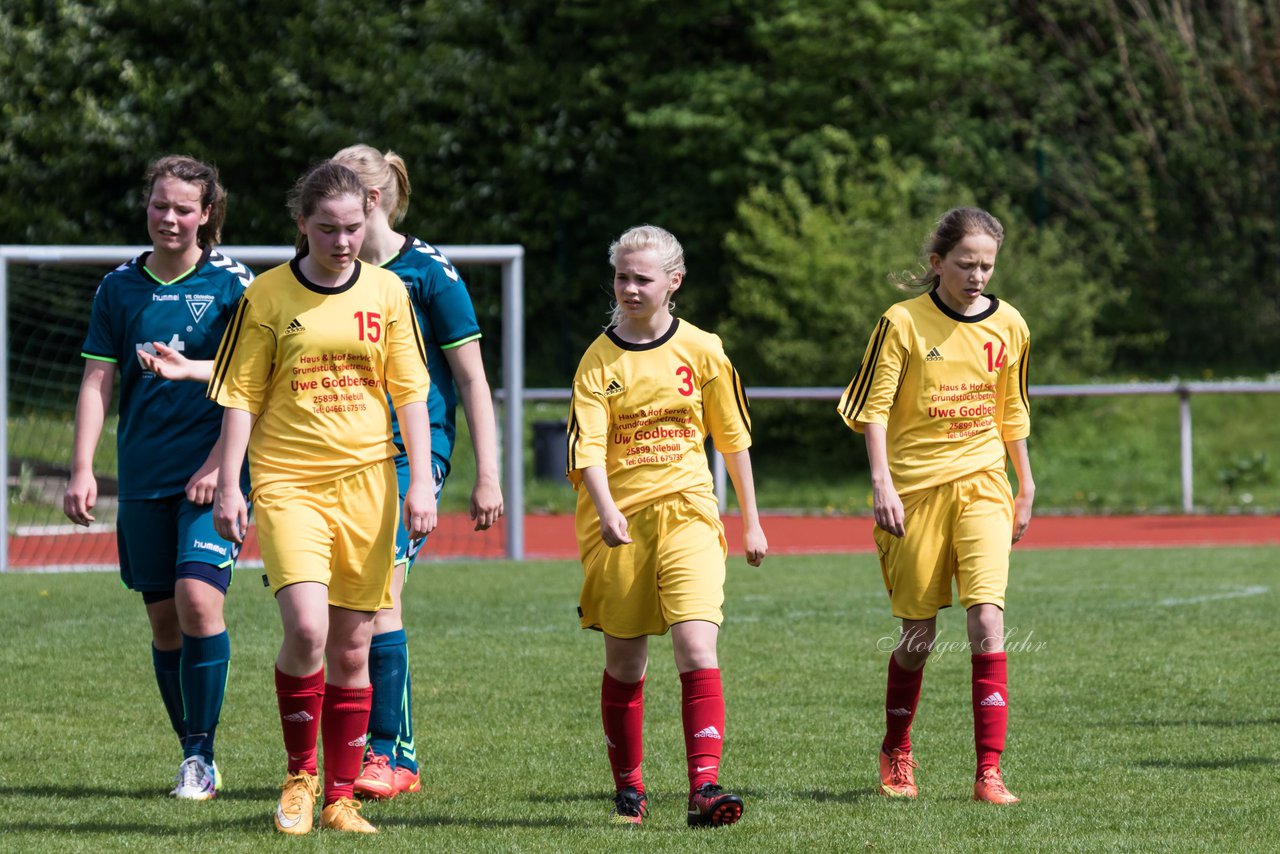 Bild 304 - B-Juniorinnen VfL Oldesloe - JSG Sdtondern : Ergebnis: 2:0